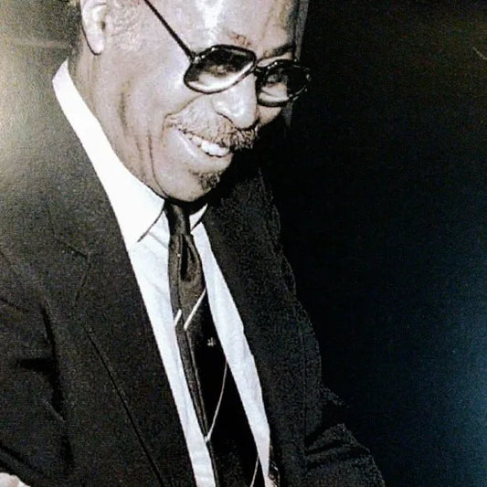 Tommy Flanagan Trio y Herb Ellis, Emily Remler / Festival Internacional de Jazz 1983 CAJA DE SONIDO ESTÉREO (1 CD)