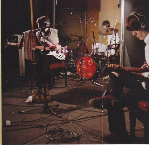 The Beatles Lady Madonna & Hey Bulldog 1CD 1DVD Booklet Set TMOQ Gazette