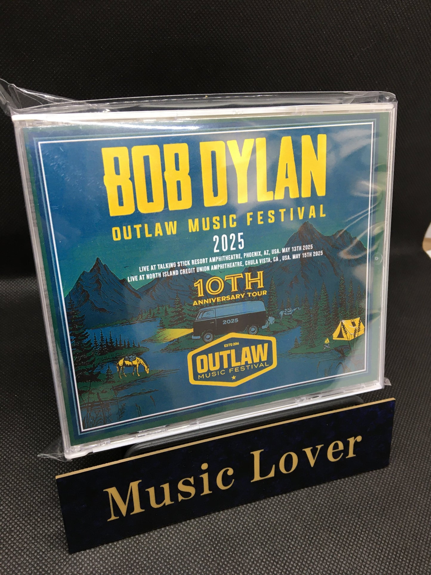BOB DYLAN / OUTLAW MUSIC FESTIVAL 2025 (3CDR)