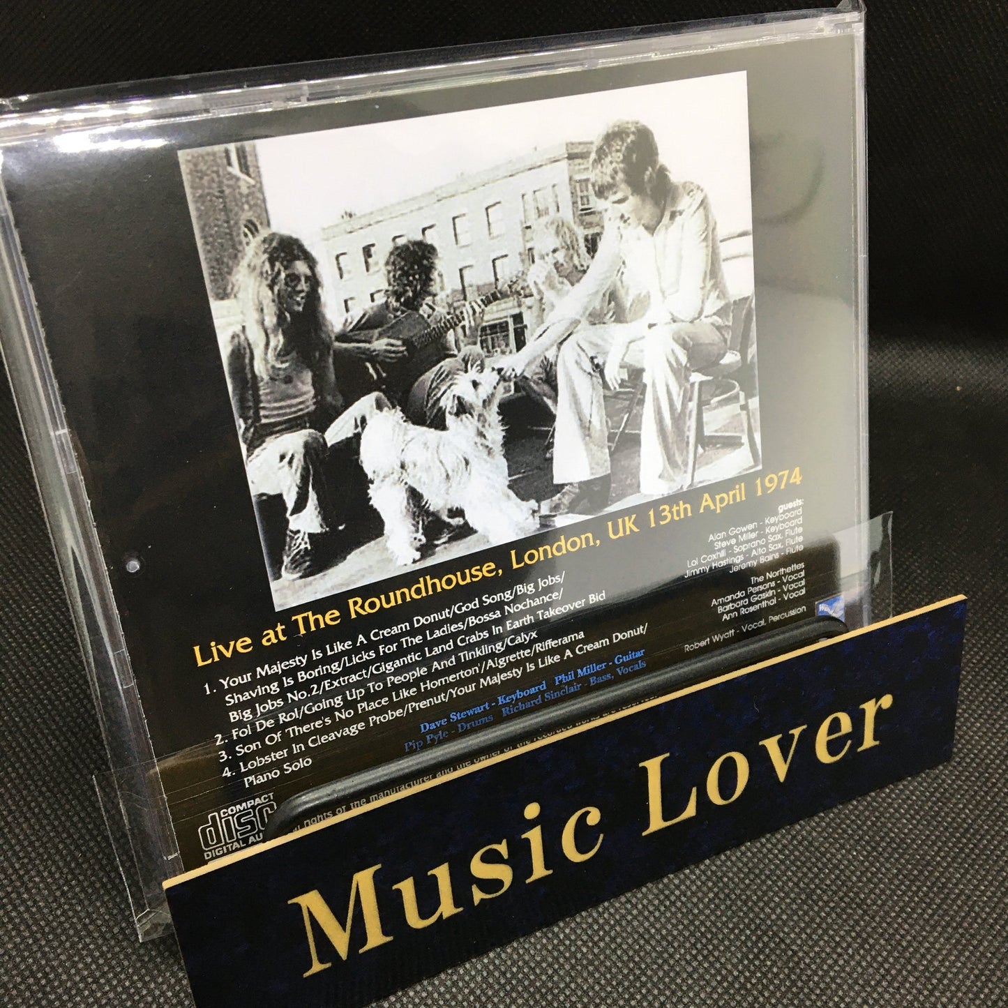 HATFIELD & THE NORTH / ARTIFICIAL ATOM ROUNDHOUSE 1974 (1CDR)