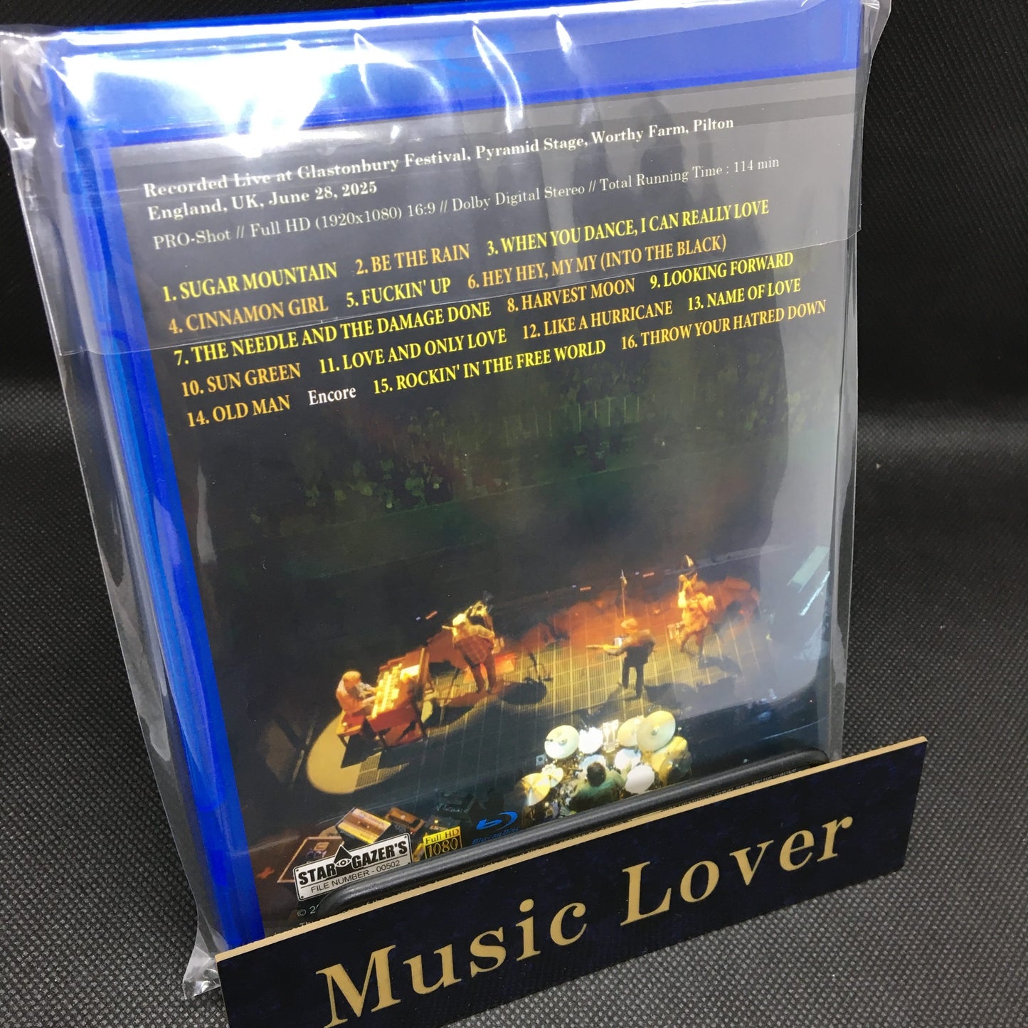 NEIL YOUNG Y THE CHROME HEARTS / FESTIVAL DE GLASTONBURY 2025 PRO SHOT (1 HABITACIÓN)