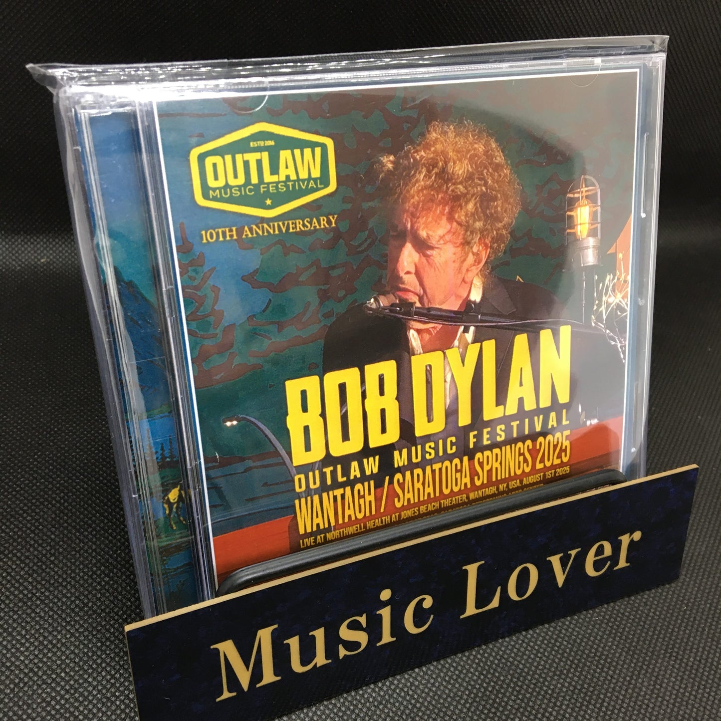 BOB DYLAN / OUTLAW MUSIC FESTIVAL WANTAGH & SARATOGA SPRINGS 2025 (2CDR)