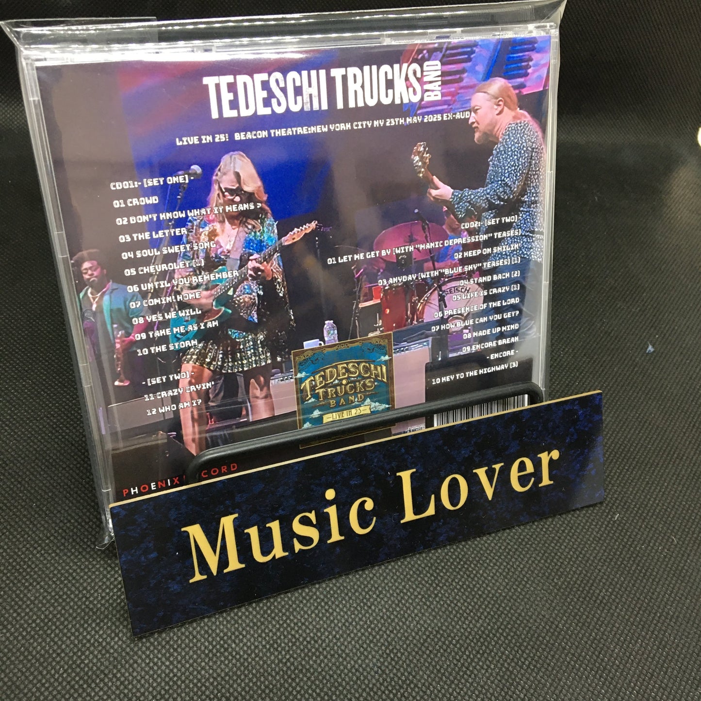 Tedeschi Trucks Band / LIVE IN 25! Beacon Theatre New York City NY 23th May 2025 (2CDR)