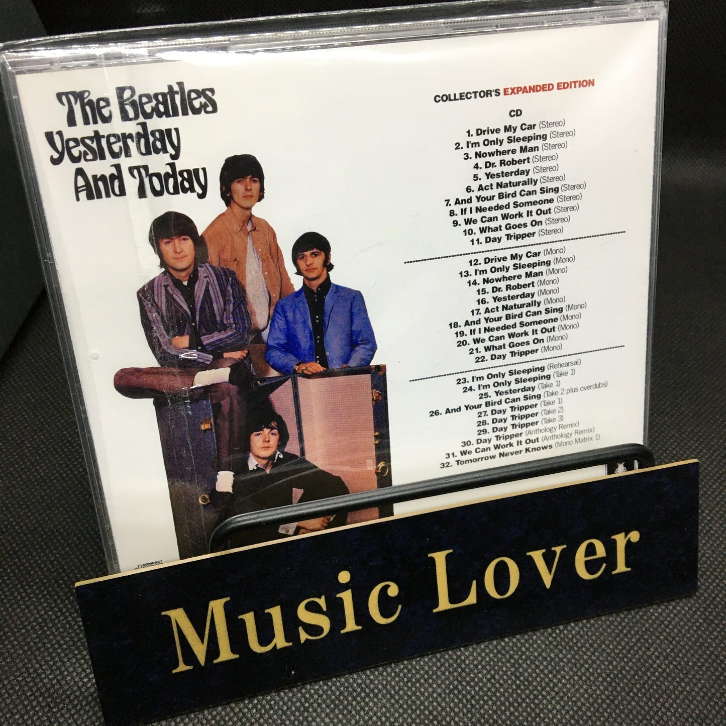 THE BEATLES / YESTERDAY AND TODAY COLLECTOR'S EXPANDED EDITION (1CD)