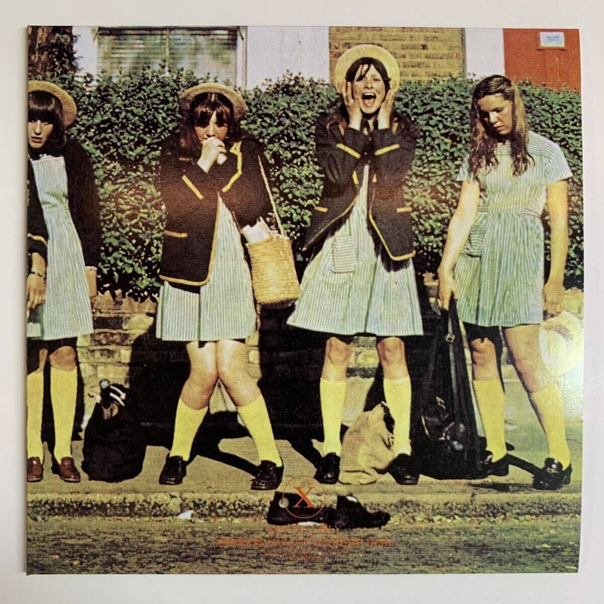 THE BEATLES / BEATLEMANIA BEGINNING AND THE END (1CD)