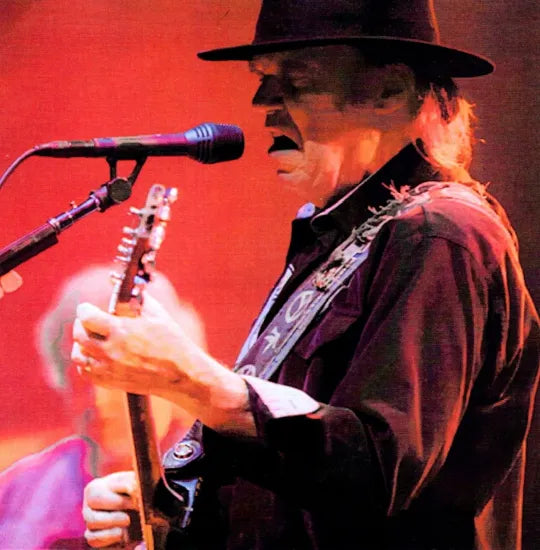 NEIL YOUNG AND CRAZY HORSE / LIVE IN ITALY 2014 (2CDR)