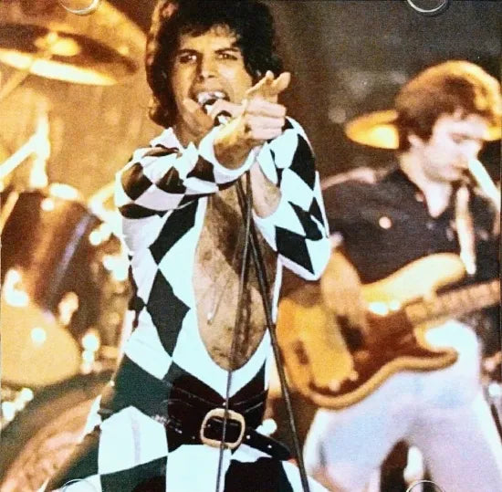 QUEEN / LONG BEACH 1977 1ST NIGHT (2CDR)