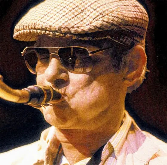 CUATRO HERMANOS / FESTIVAL DE JAZZ KOOL 1982 CAJA DE SONIDO ESTÉREO (1 CDR)