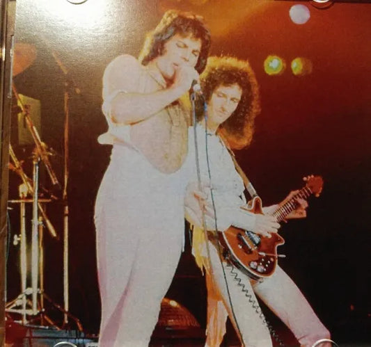 Queen / Complete L.A. Forum 1977 (2CDR)