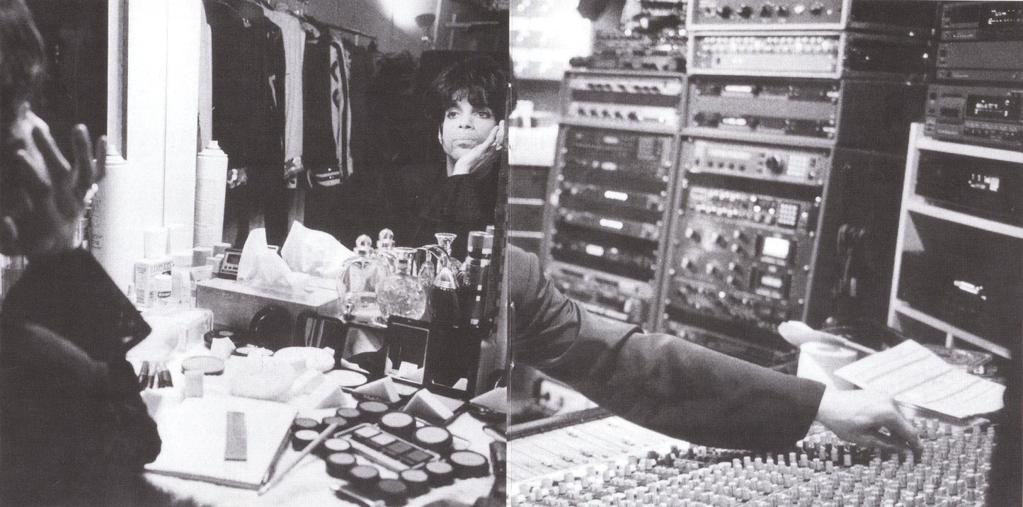 PRINCE / Black (1CD)