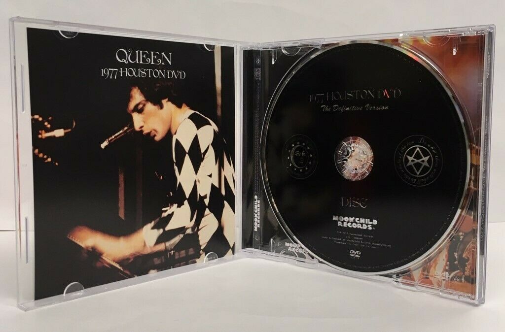 Queen 1977 Houston DVD The Definitive Version Moonchild Records 1 Disc Case Set