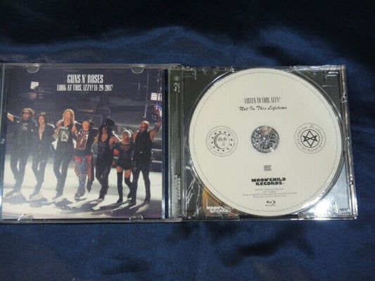 Guns 'N' Roses Look At This, IZZY! Blu-ray 1 Disc 41 Tracks Moonchild Records