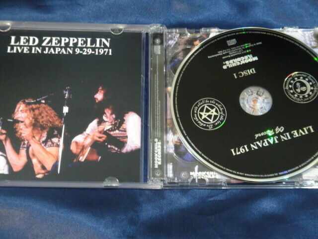 Led Zeppelin Live In Japan 1971 OG Record CD 2 Discs 10 Tracks Hard Rock Music