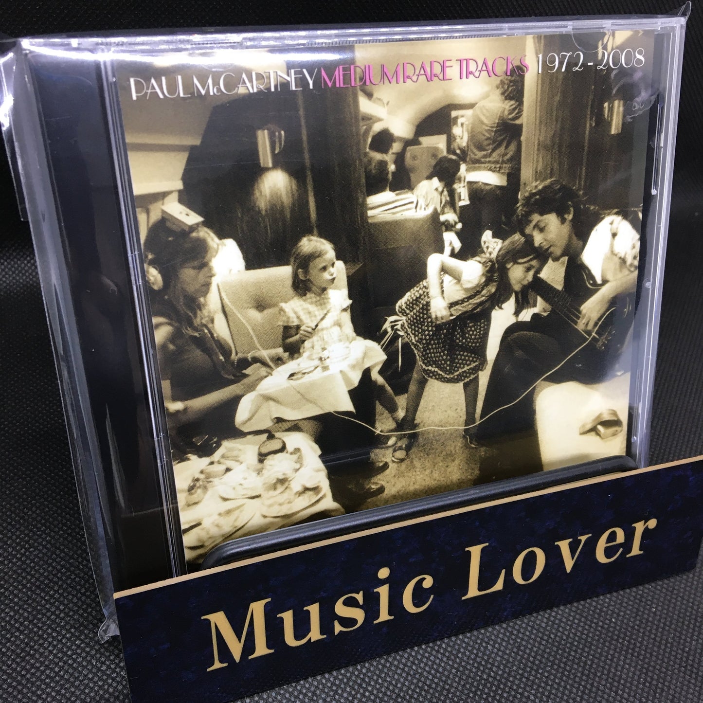 PAUL McCARTNEY / MEDIUM RARE TRACKS 【1CD】