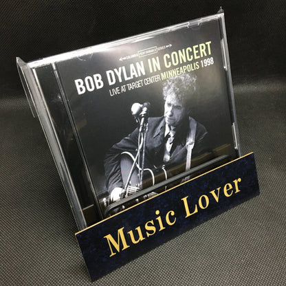 BOB DYLAN / LIVE AT TARGET CENTER, MINNEAPOLIS 1998 Soundboard (2CDR)