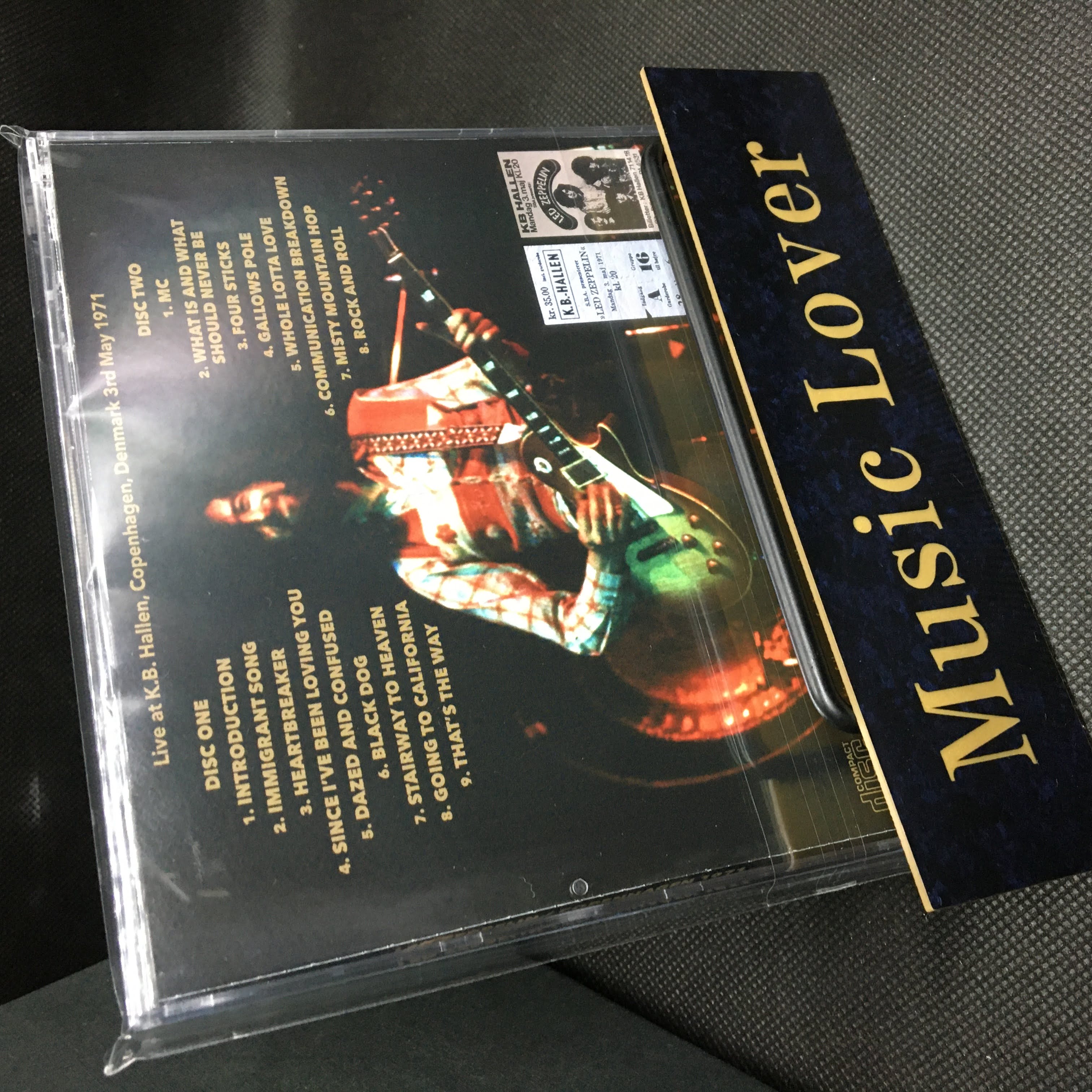 LED ZEPPELIN / COPENHAGEN 1971 with New Artworks & Label Designs