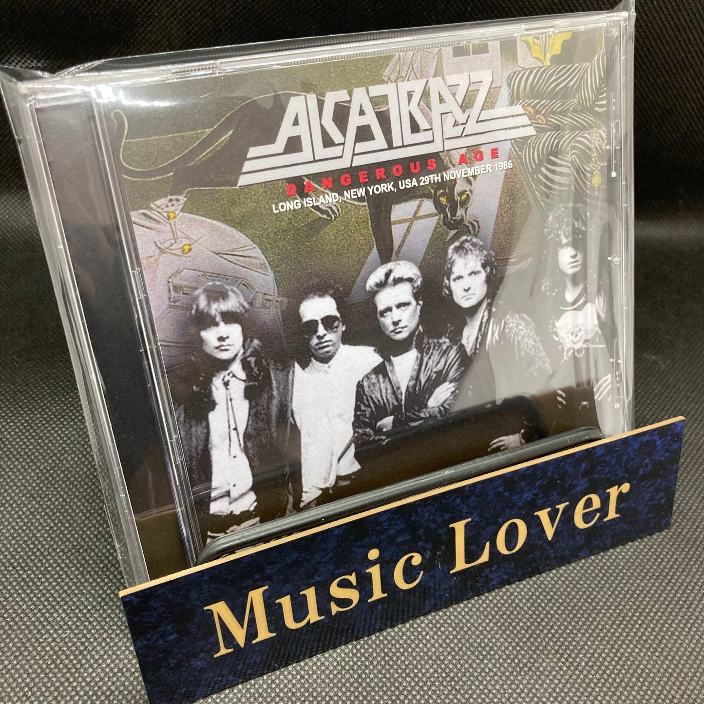 ALCATRAZZ / DANGEROUS AGE (1CDR)