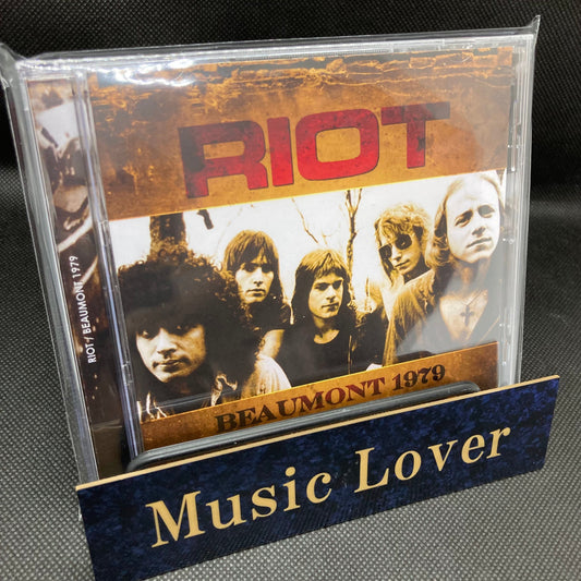 RIOT / BEAUMONT 1979 (1CDR)