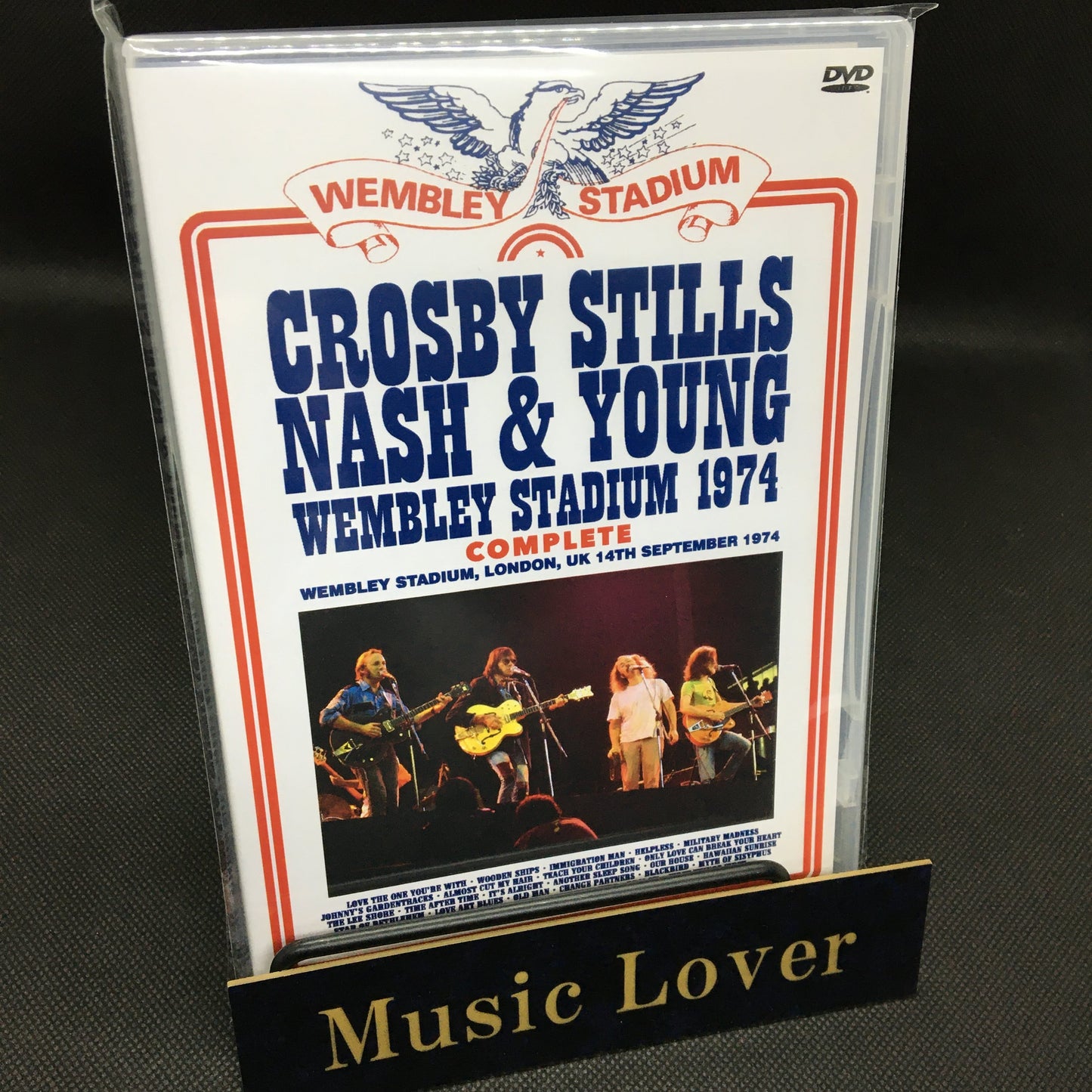 CROSBY STILLS NASH & YOUNG / WEMBLEY STADIUM 1974 COMPLETE PRO SHOT (2DVDR)