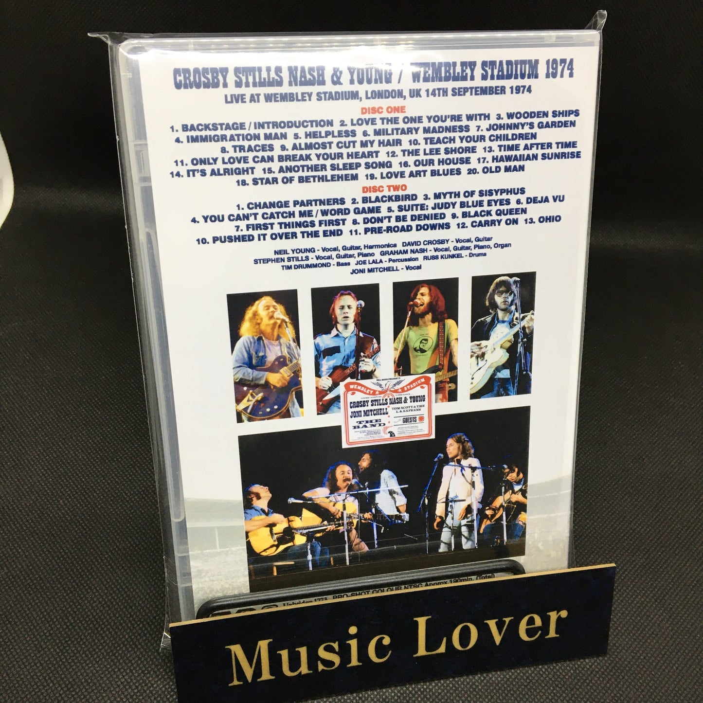 CROSBY STILLS NASH & YOUNG / WEMBLEY STADIUM 1974 COMPLETE PRO SHOT (2DVDR)