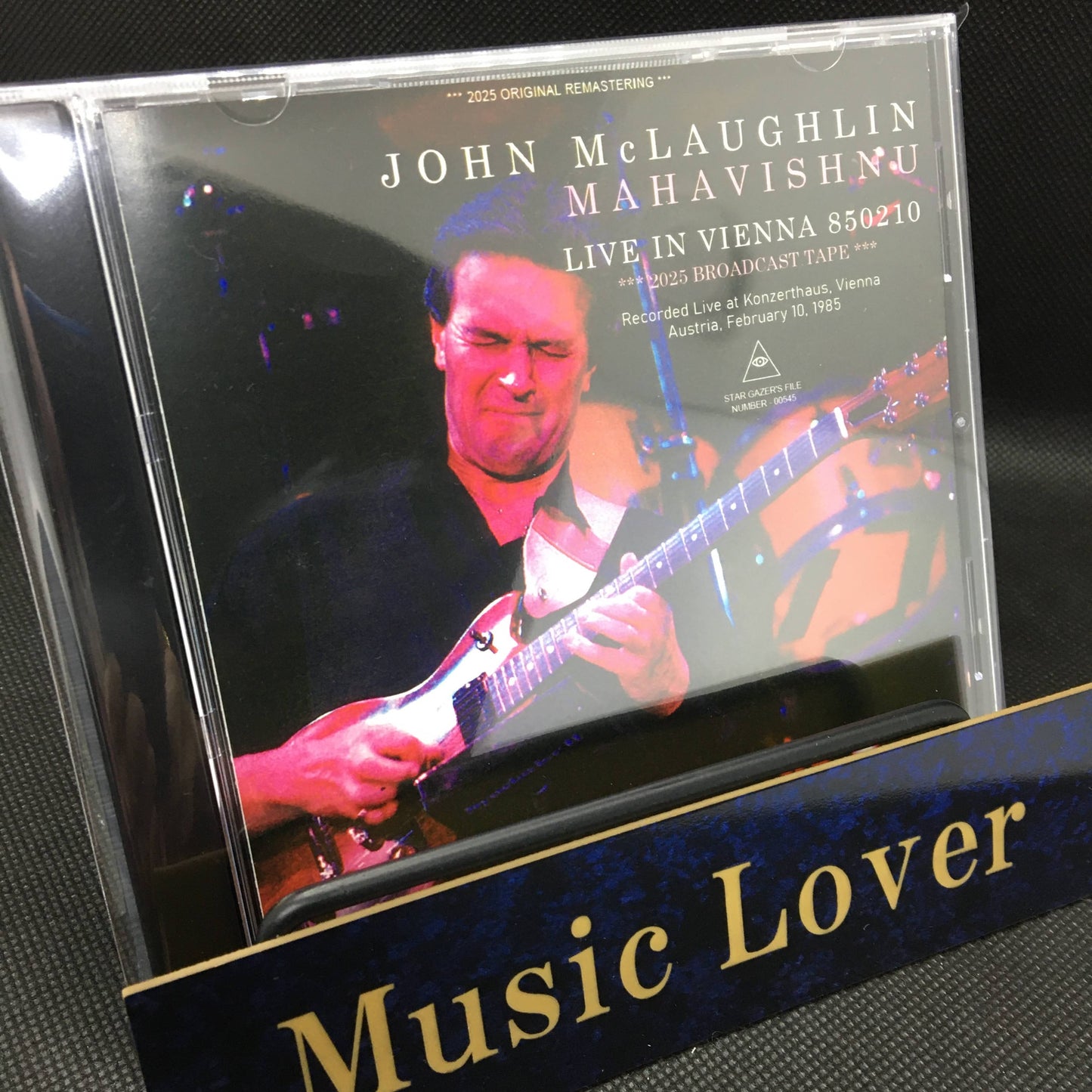 JOHN McLAUGHLIN MAHAVISHNU / LIVE IN VIENNA 850210 2025 BROADCAST TAPE (1CDR)