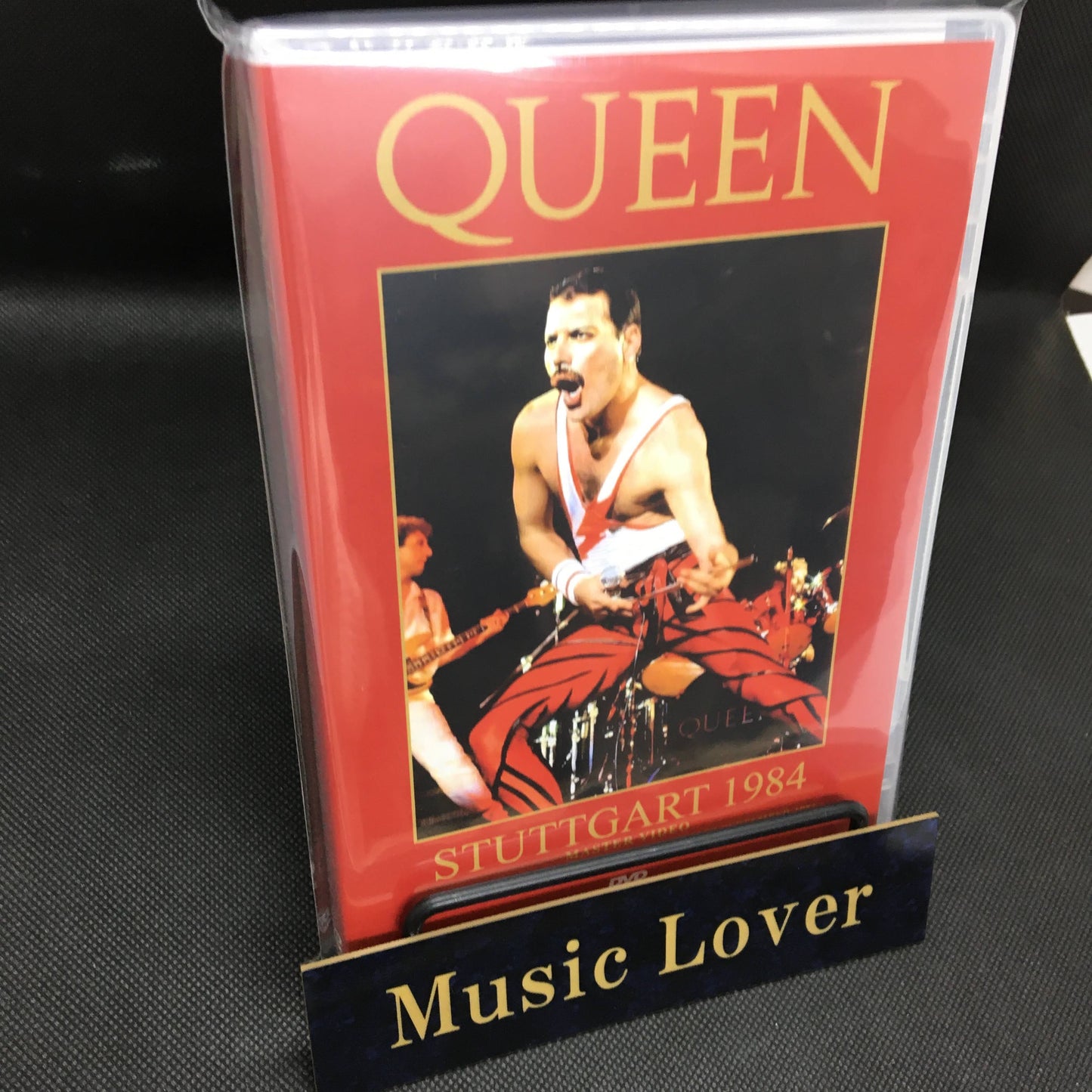 QUEEN / STUTTGART 1984 MASTER VIDEO (1DVDR)