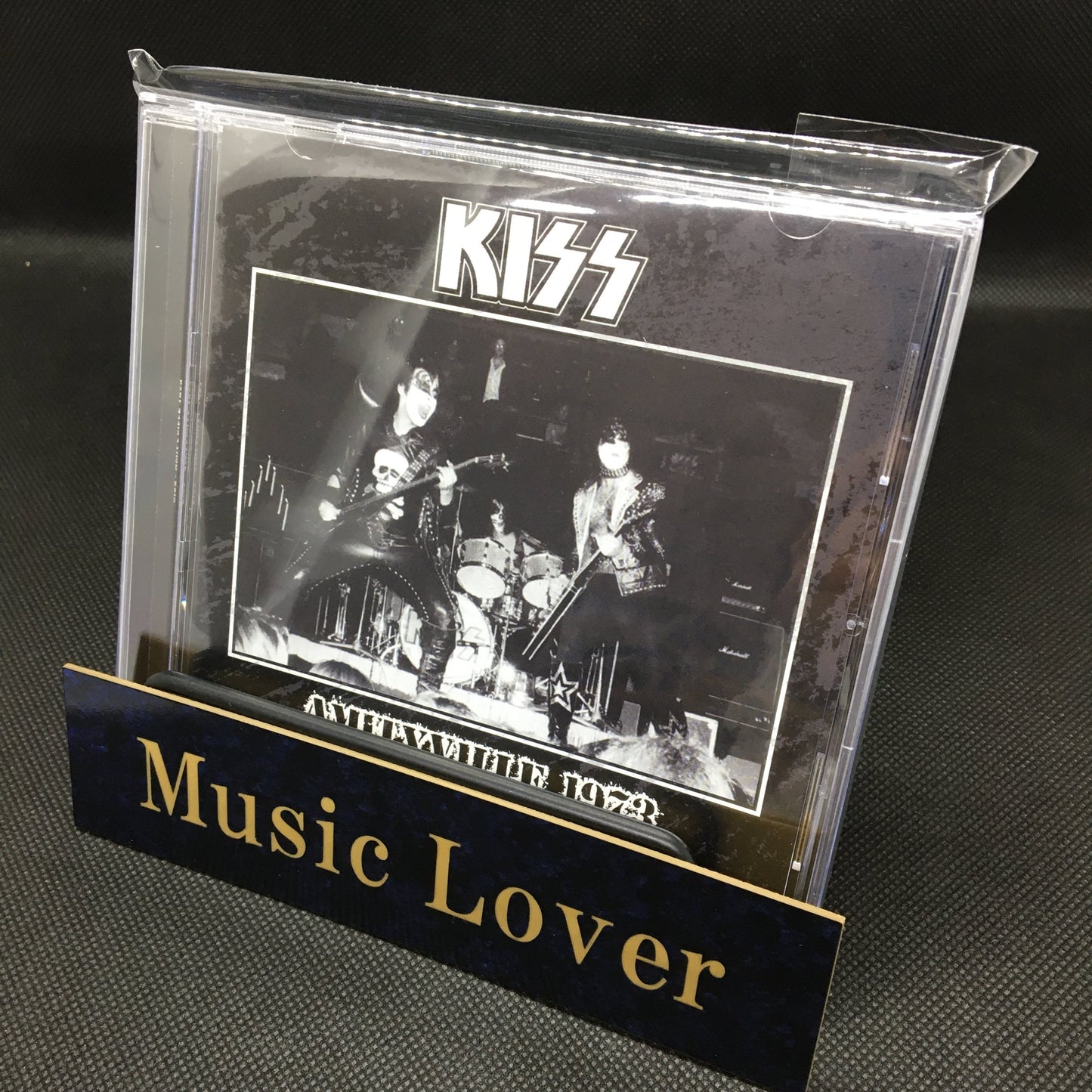 KISS / AMITYVILLE 1973 2nd Press STEREO SOUNDBOARD (1CD+1CDR)