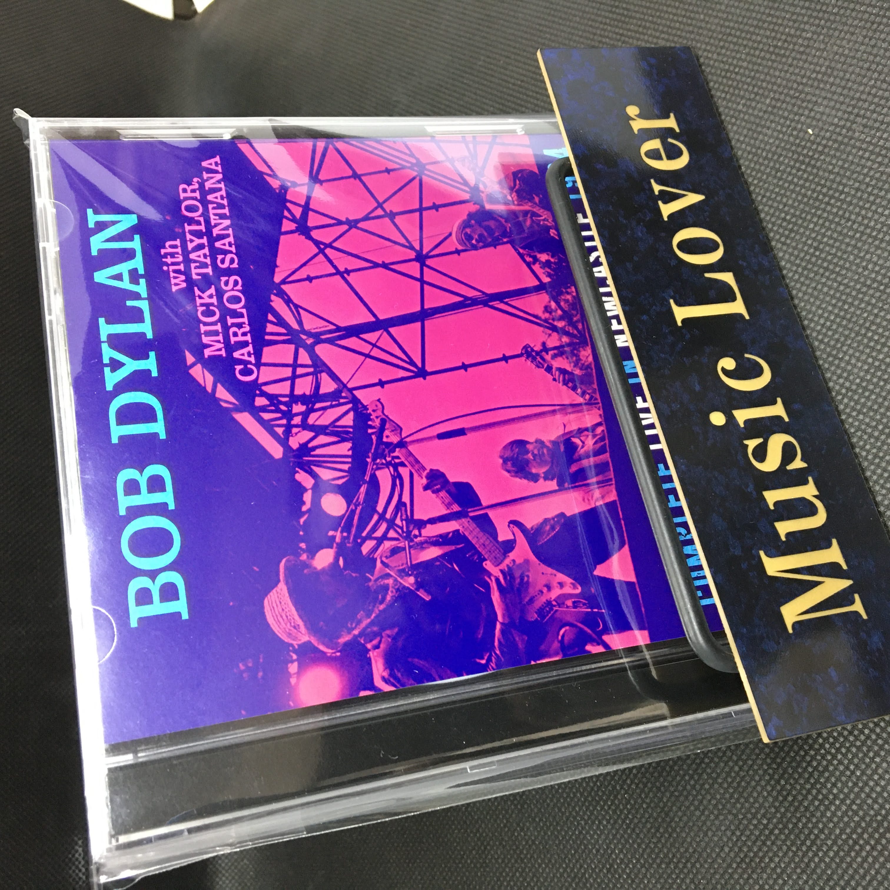 BOB DYLAN – WORLD MUSIC LOVER