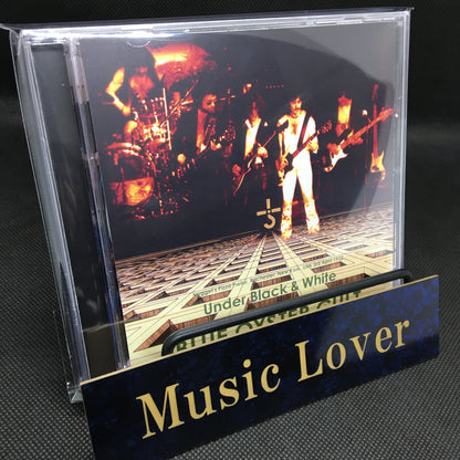 BLUE OYSTER CULT / UNDER BLACK & WHITE ROCHESTER 1972 STEREO SOUNDBOARD (1CDR)