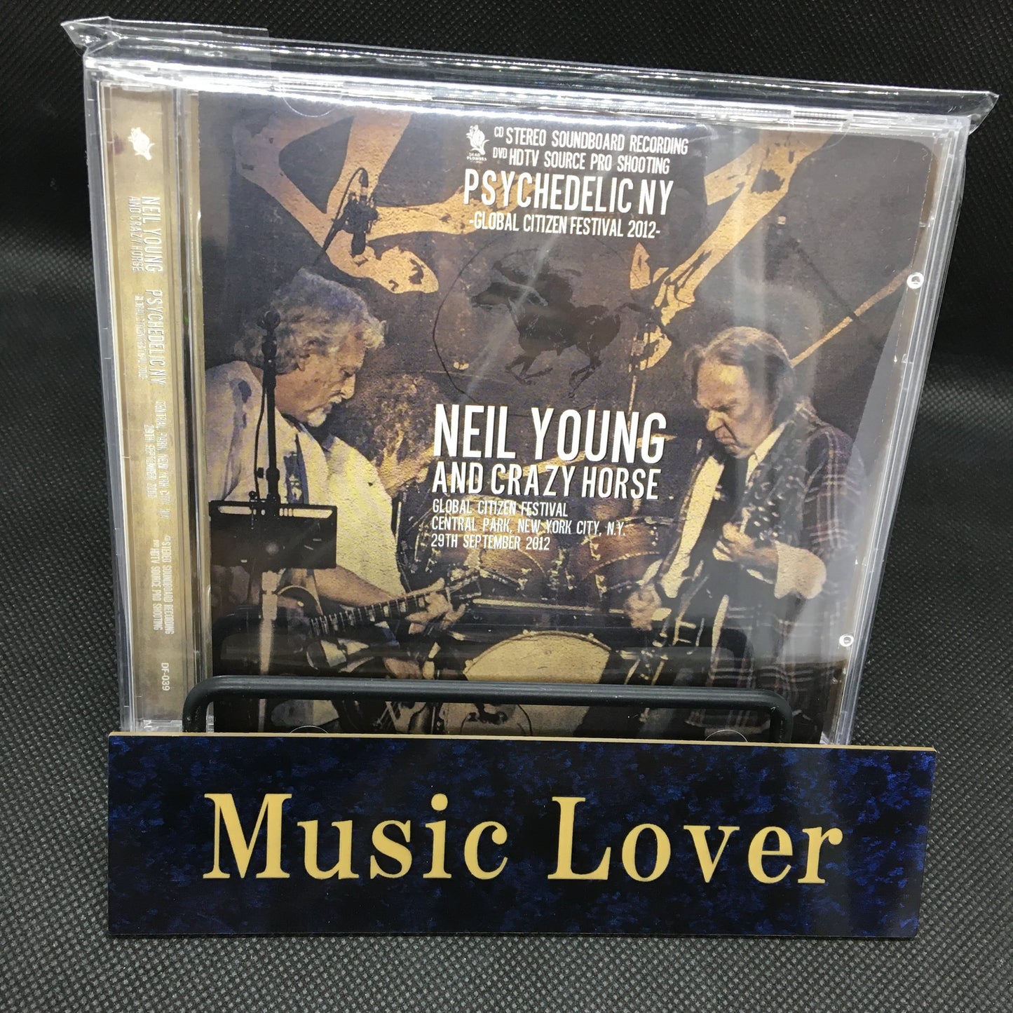 Neil Young / Psychedelic NY (1CDR+1DVDR)