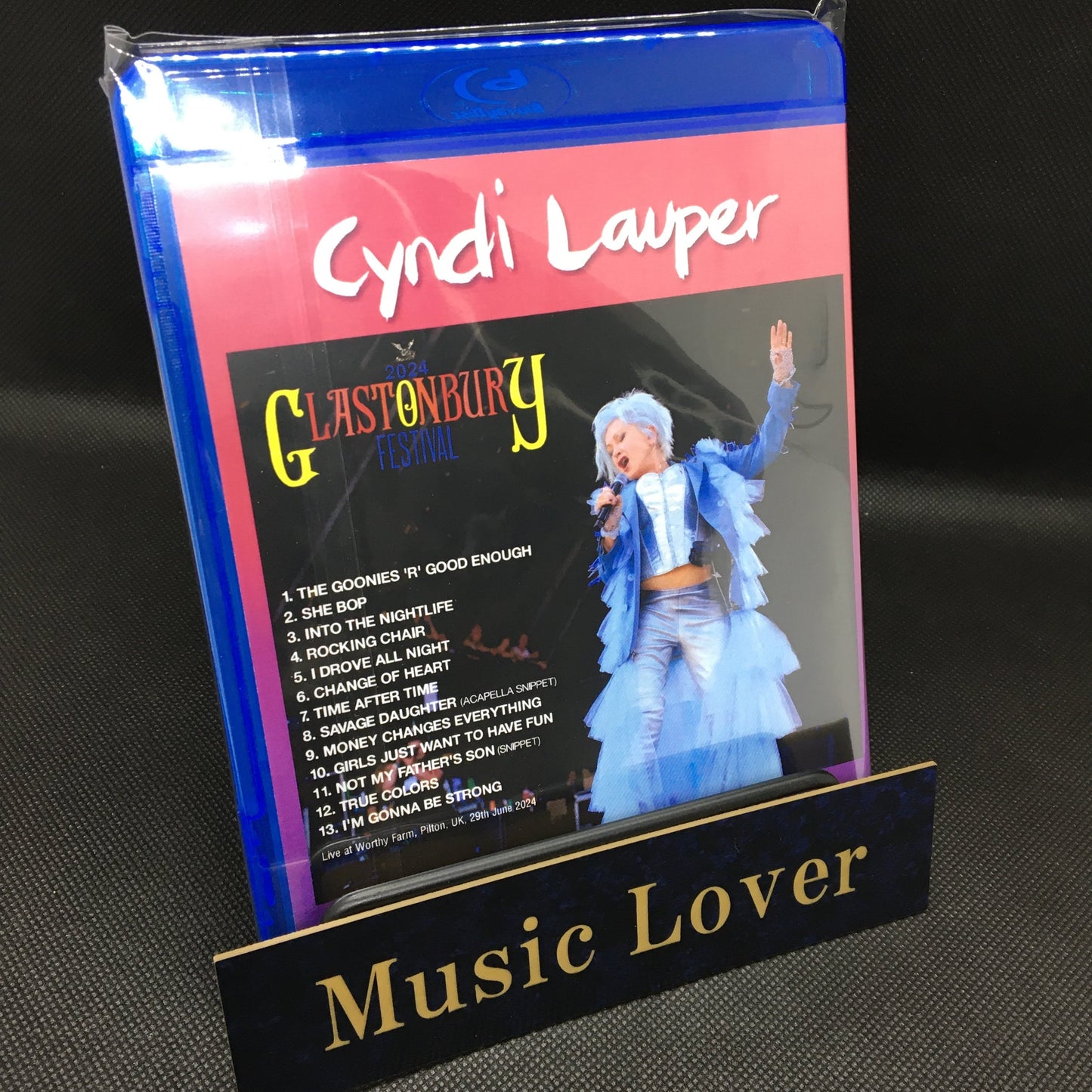 CYNDI LAUPER / FESTIVAL DE GLASTONBURY 2024 PRO SHOT (1HAB)