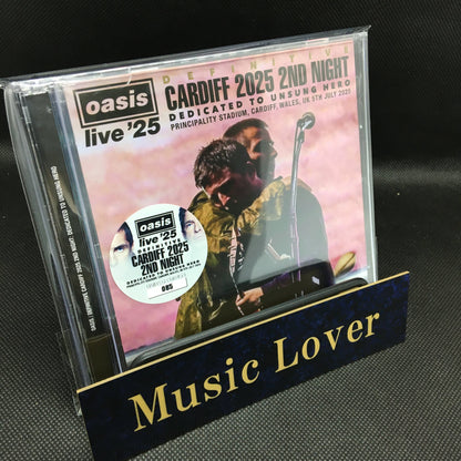 OASIS / DEFINITIVE CARDIFF 2025 2ND NIGHT DEDICATED TO UNSUNG HERO (2CD)