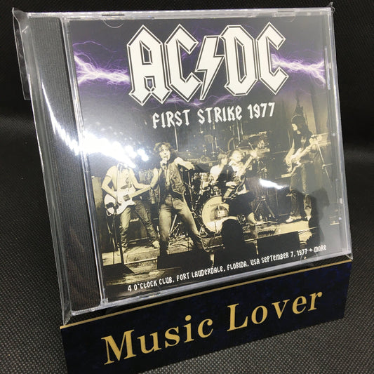 AC/DC / FIRST STRIKE 1977 SOUNDBOARD (1CDR)