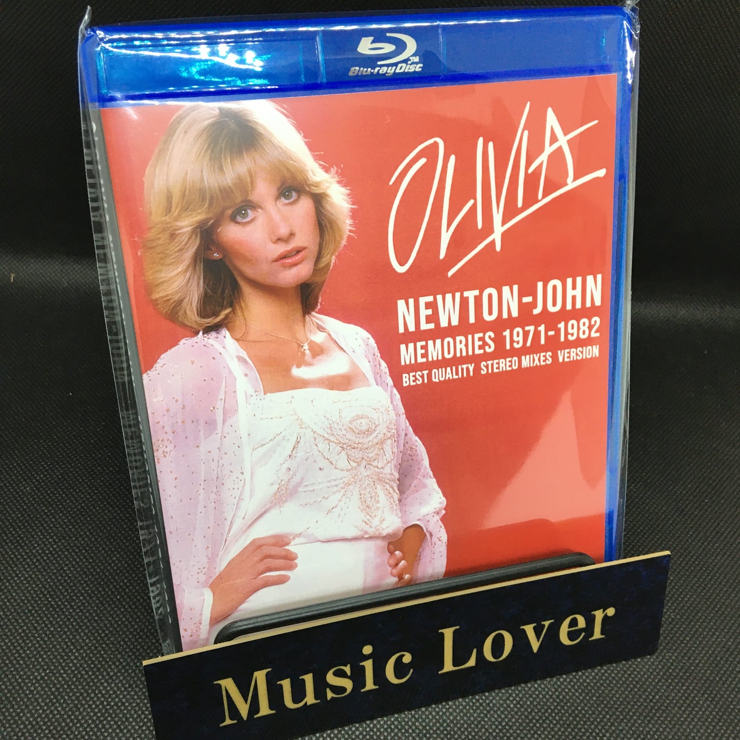 Olivia Newton-John / Memories 1971-1982 Mezclas estéreo de la mejor calidad Versión HD PRO-SHOT (1BDR)