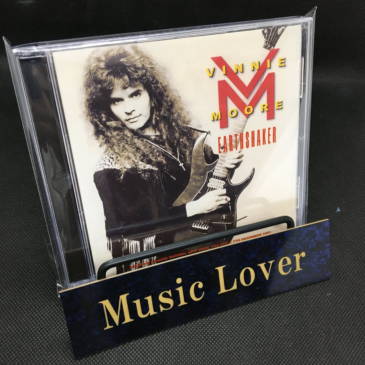VINNIE MOORE / EARTHSHAKER: MSG 1991 STEREO SOUNDBOARD (1CDR)