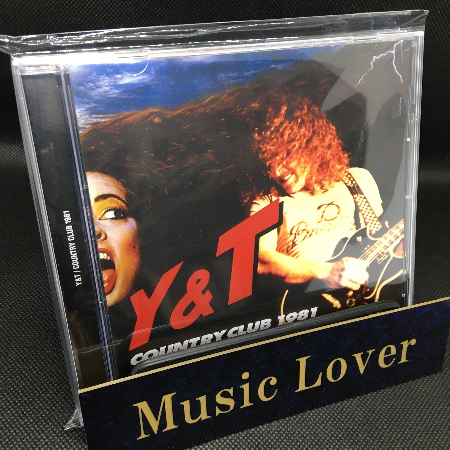Y&T / COUNTRY CLUB 1981 (1CDR+1DVDR)
