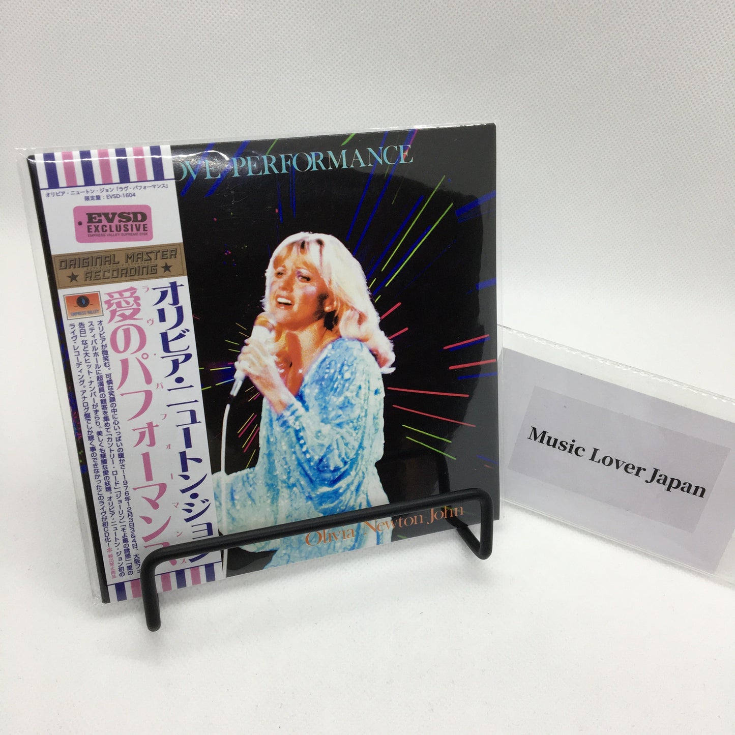 OLIVIA NEWTON-JOHN / LOVE PERFORMANCE (1CD)