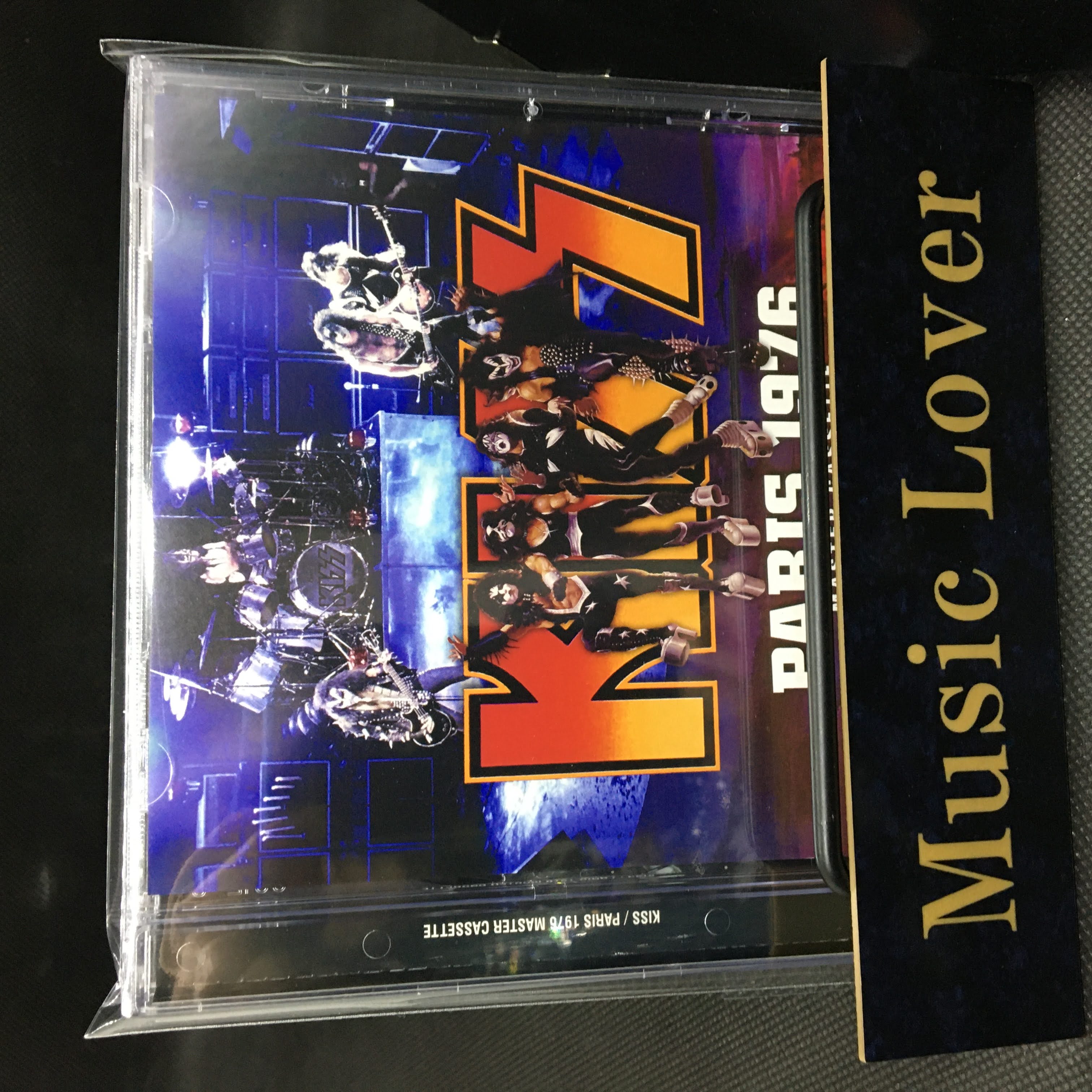 KISS / PARIS 1976 MASTER CASSETTE (1CD) – WORLD MUSIC LOVER