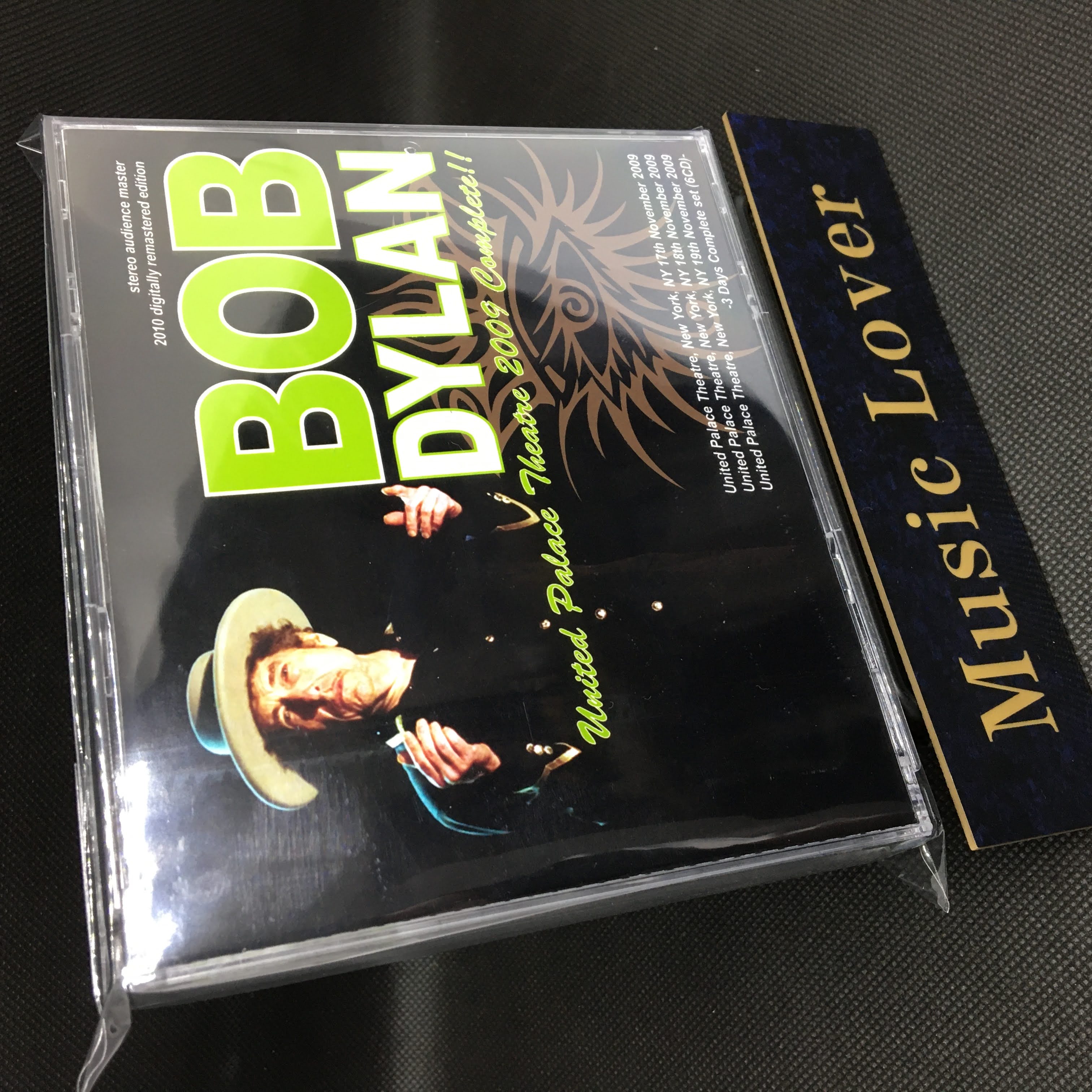 BOB DYLAN – WORLD MUSIC LOVER