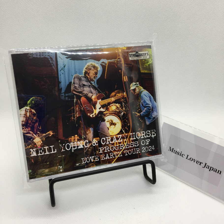NEIL YOUNG & CRAZY HORSE / PROGRESS OF LOVE EARTH TOUR 2024 (3CDR)
