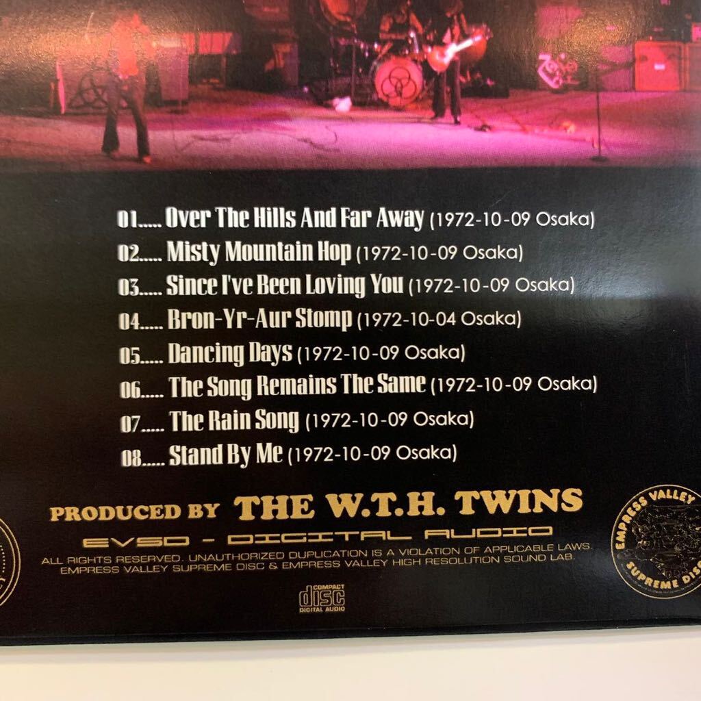 LED ZEPPELIN / OSAKA DAZE (Libro de fotos 146 páginas + 1 CD)