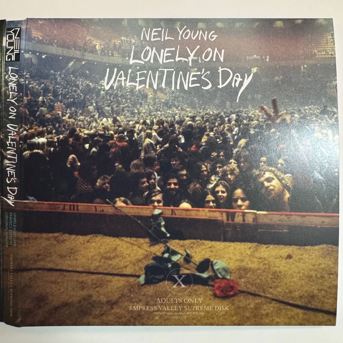 NEIL YOUNG / SOLO EN SAN VALENTÍN (2 CD)