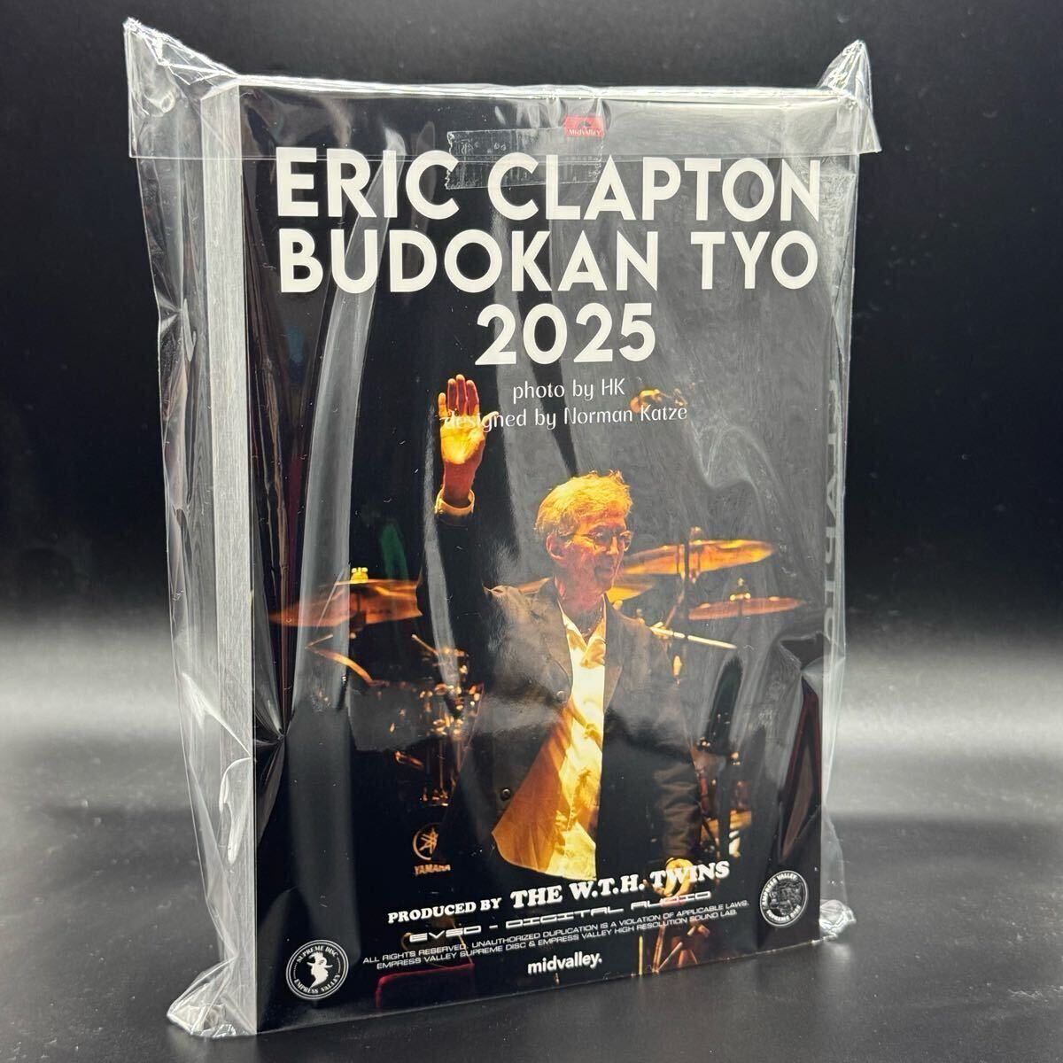 ERIC CLAPTON / GOLD PAVEMENTS (16CD + PHOTO BOOK)