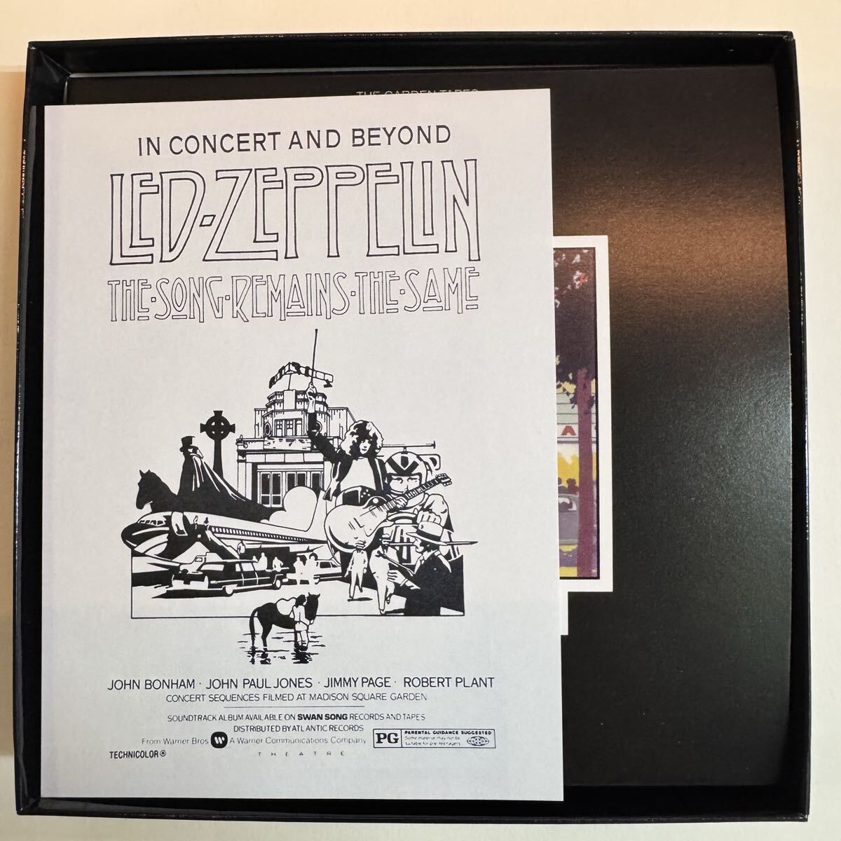 洋楽 Led Zeppelin The Garden Tapes 18CD il_fullxfull.6801769462_o5n7.jpg