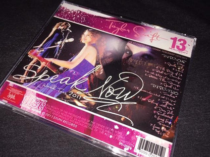 TAYLOR SWIFT / 13TH FEBURARY (2CDR)